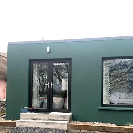 The Cosy Studio By The Shore * Galway