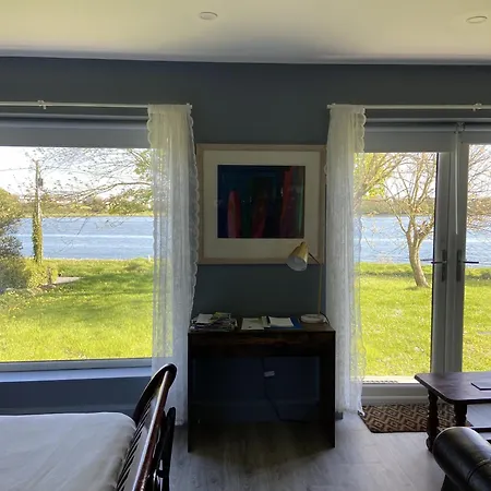 Apartment The Cosy Studio By The Shore *